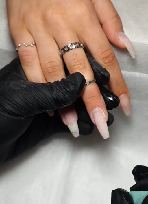 Обработка кутикулы макро