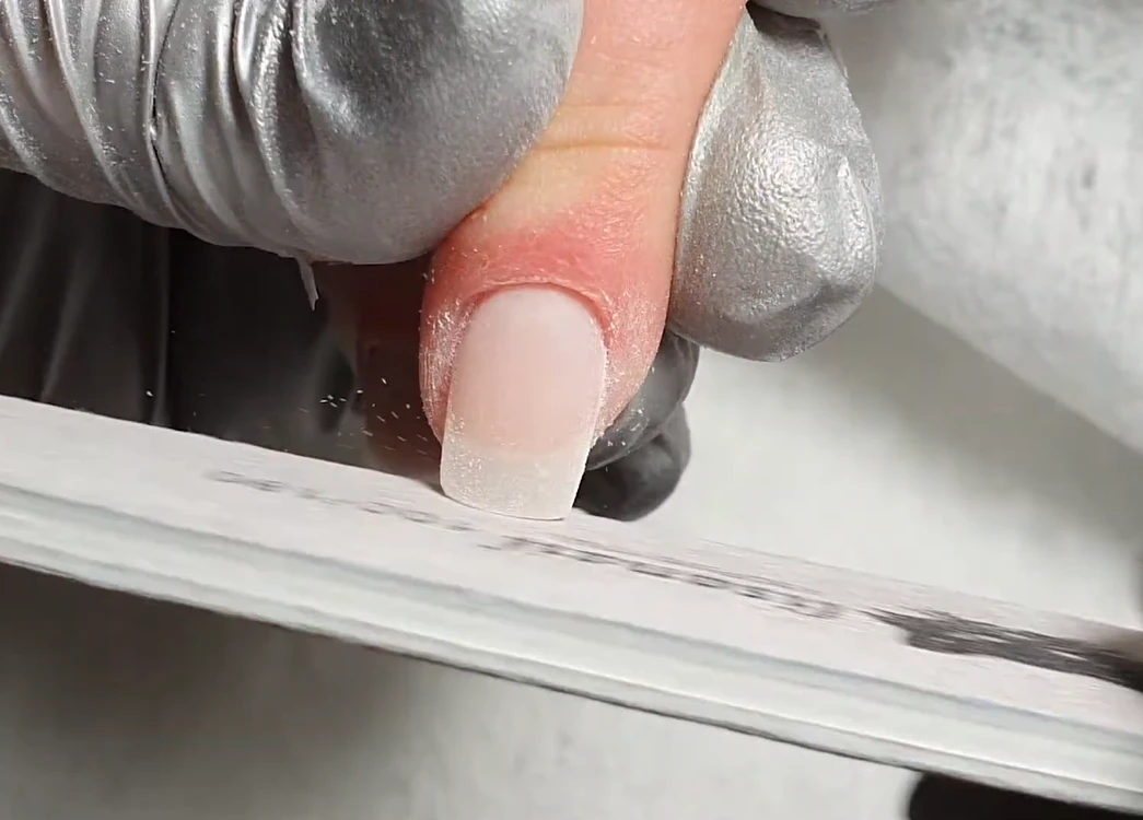 Коррекция нарощенных ногтей до и после