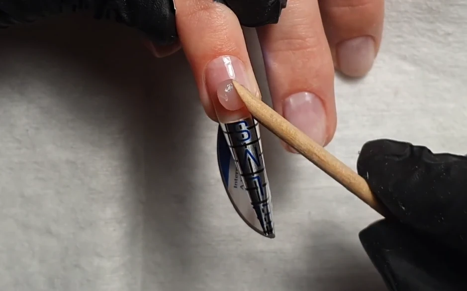 Наращивание и коррекция